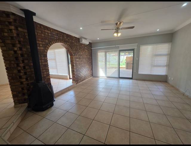 3 BEDROOM HOUSE TO LET IN VANDERBIJLPARK SE 3